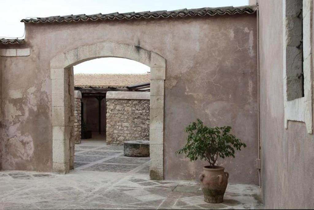 Pensjonat Eremo Madonna Delle Grazie Avola Zewnętrze zdjęcie
