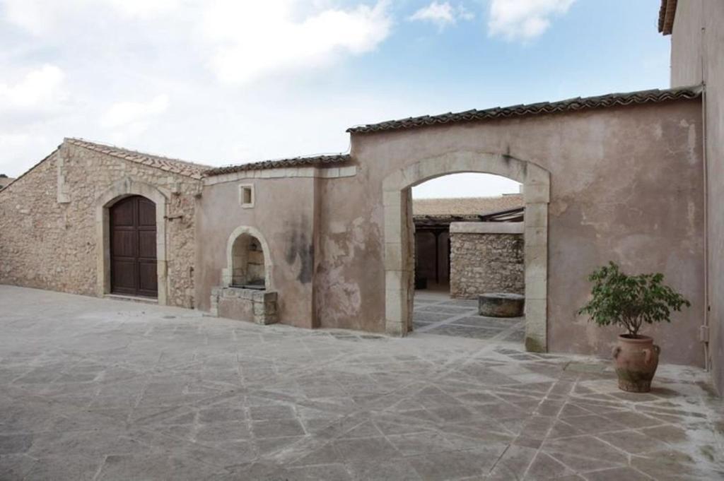 Pensjonat Eremo Madonna Delle Grazie Avola Zewnętrze zdjęcie