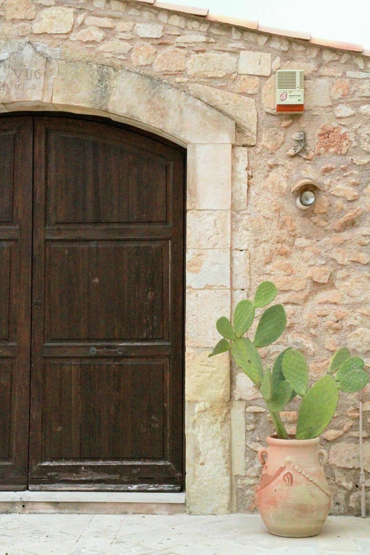 Pensjonat Eremo Madonna Delle Grazie Avola Zewnętrze zdjęcie
